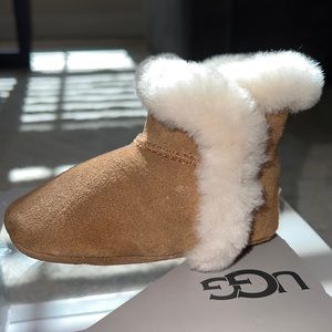 UGG Lassen Genuine Shearling Baby Booties